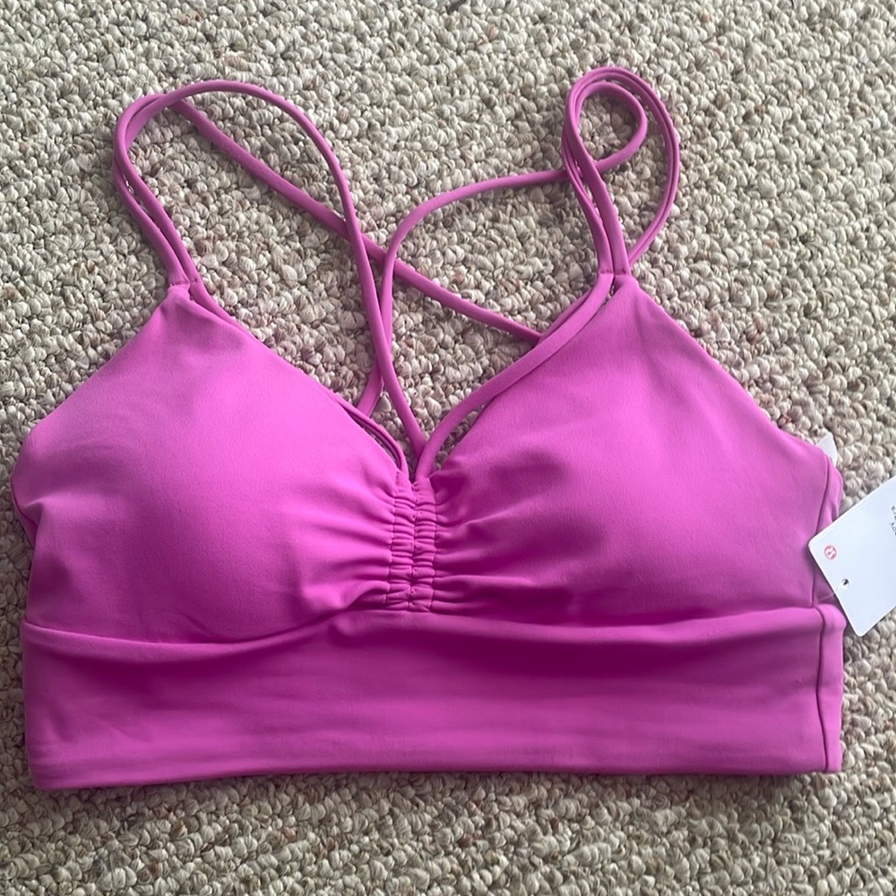 Lululemon Strappy Yoga Bra -NWT